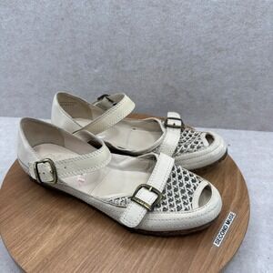 Frye Woven Leather Mary Jane Flats Sandal Size 7 White Boho Cottagecore Coastal